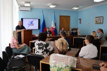 Константин Бутримов: Герои созидания в объективе: в ЛНР наградили победителей фотоконкурса «Человек труда»