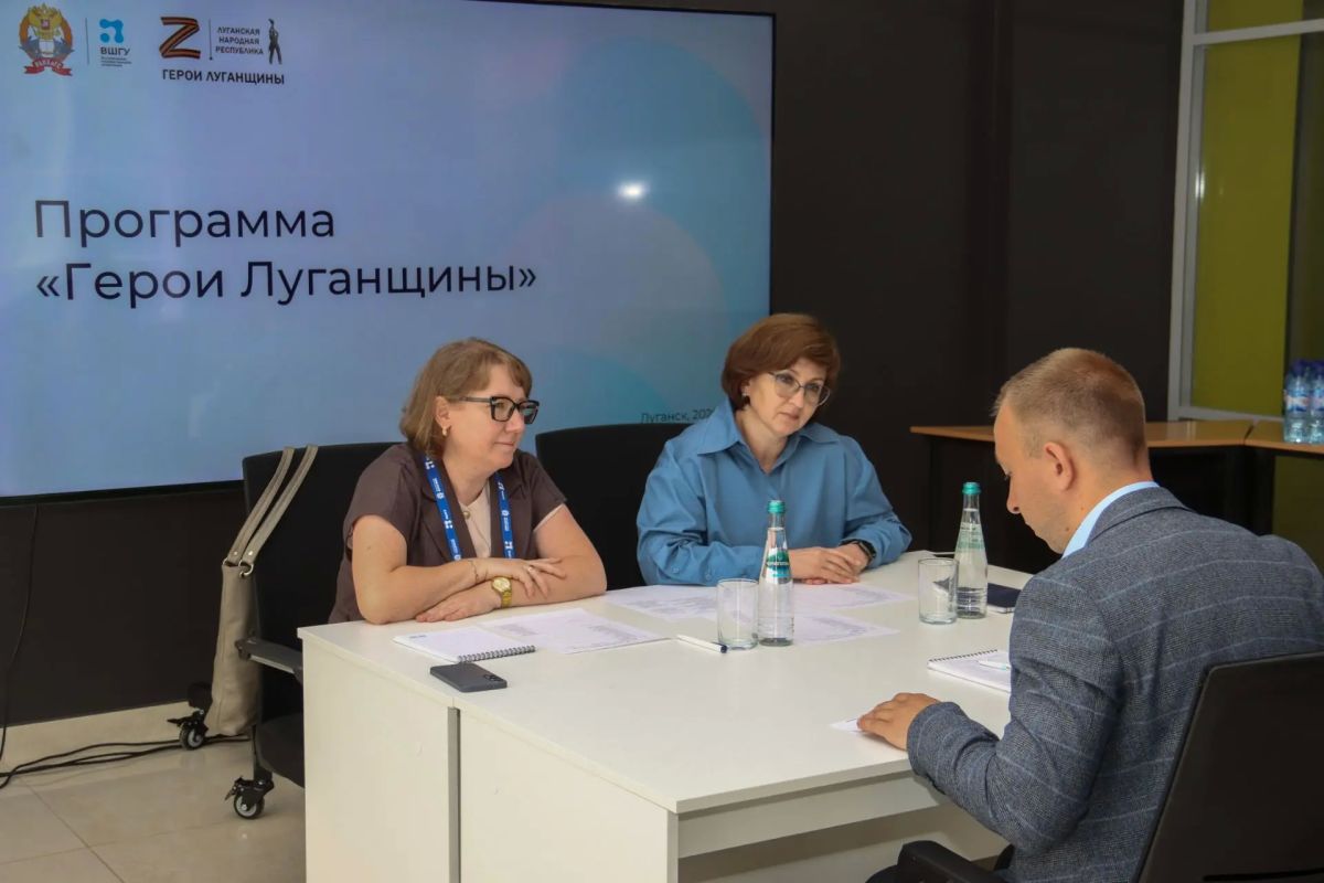 Финалисты проекта «Герои Луганщины» сдали экзамен и защитили выпускные работы Финалисты проекта «Герои Луганщины» сдали экзамен и защитили выпускные работы