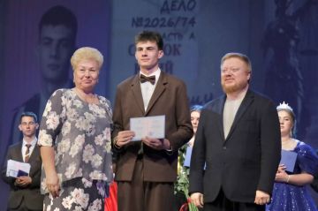 В добрый путь, выпускники!