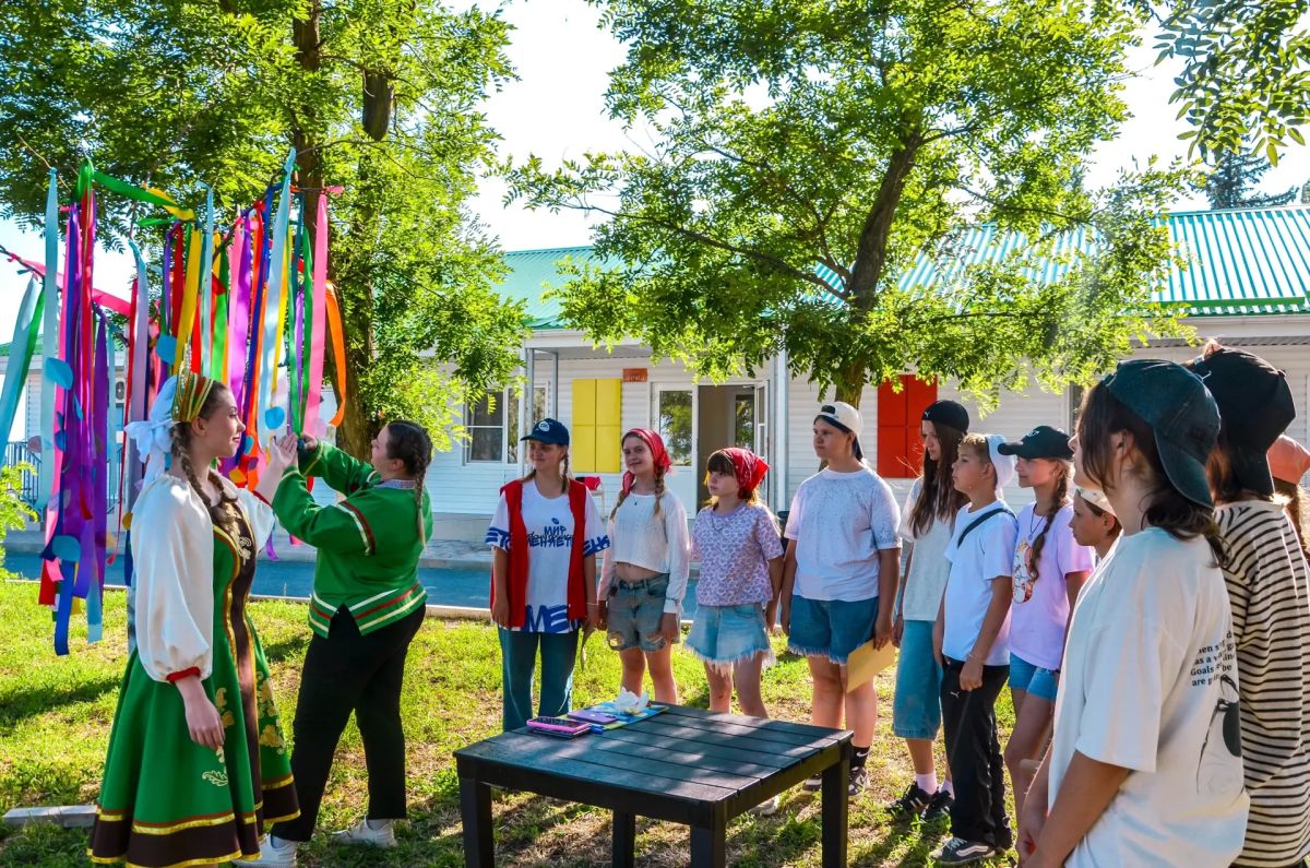 В лагере "Спутник" завершилась летняя смена для детей из Перевальска В лагере "Спутник" завершилась летняя смена для детей из Перевальска