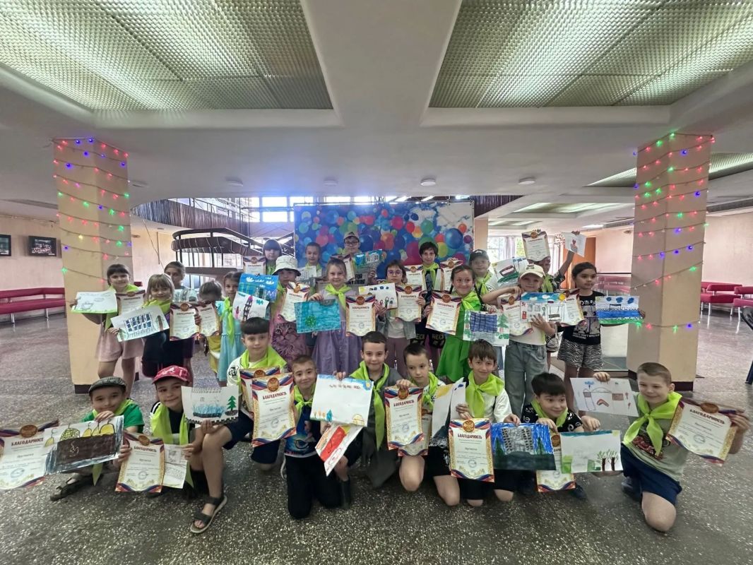 Прошёл конкурс детских рисунков «Родные просторы» Прошёл конкурс детских рисунков «Родные просторы»