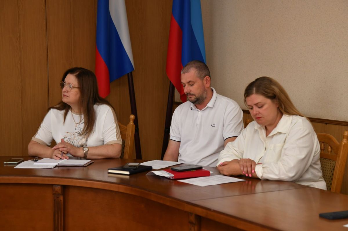 Состоялось заседание Административной комиссии Свердловского муниципального округа ЛНР Состоялось заседание Административной комиссии Свердловского муниципального округа ЛНР