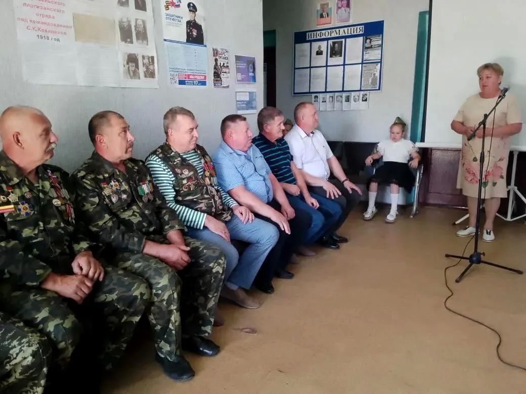 Память, мужество и честь: в Райгородке чествовали ветеранов боевых действий Память, мужество и честь: в Райгородке чествовали ветеранов боевых действий