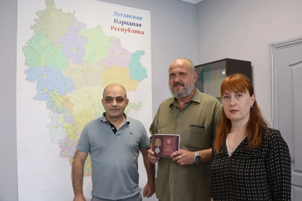Сегодня мы отмечаем День ветеранов боевых действий Сегодня мы отмечаем День ветеранов боевых действий