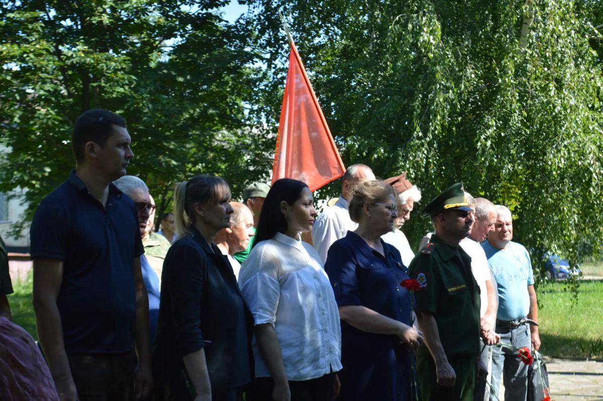 Сегодня в пгт Новопсков состоялось тематическое мероприятие, посвящённое Дню ветеранов боевых действий