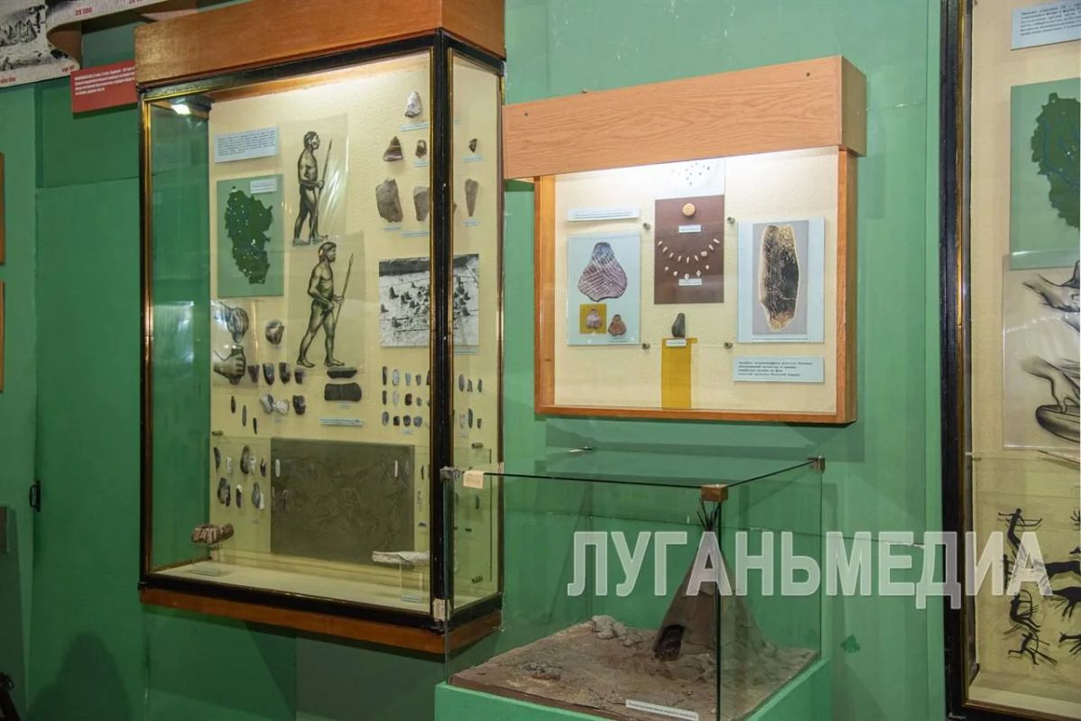 В Луганске открылась выставка, посвященная каменному веку Донбасса и Подонья В Луганске открылась выставка, посвященная каменному веку Донбасса и Подонья