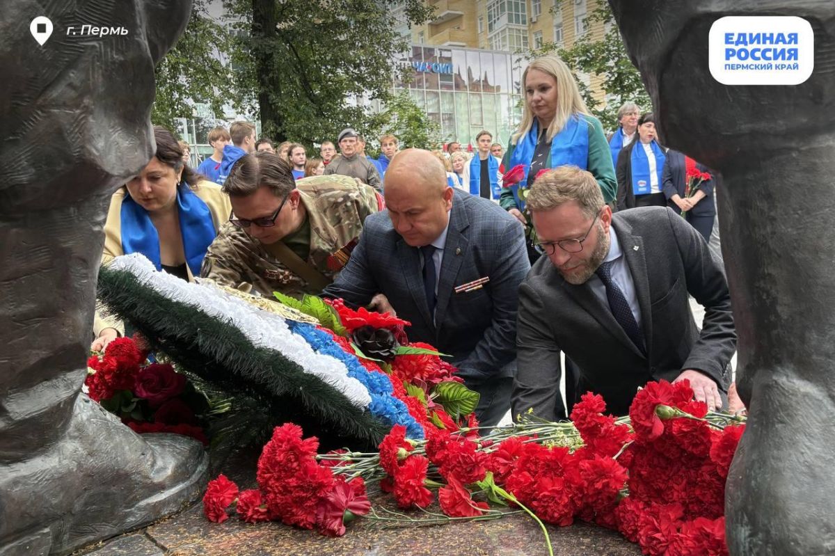 «Единая Россия» по всей стране провела акции в День ветеранов боевых действий