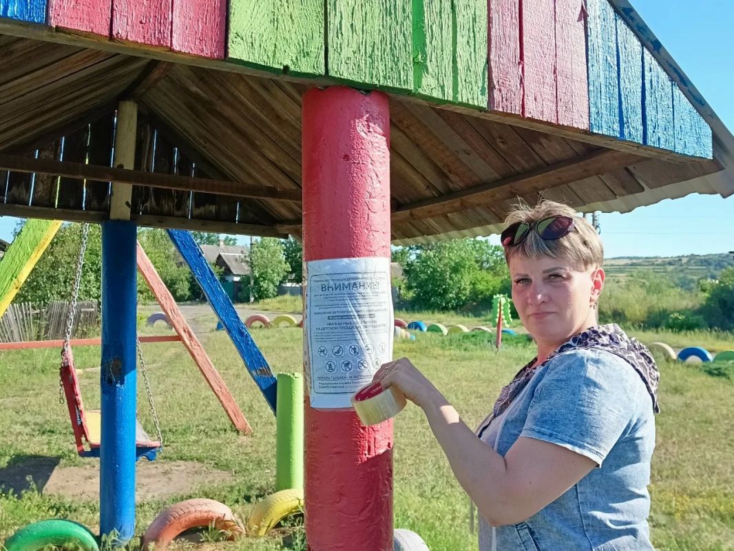 На территории пгт Городище сотрудниками отдела по обеспечению жизнедеятельности пгт Городище, с. Малоивановка, в связи с наступлением летних каникул и проведением летнего этапа акции «Безопасность детства», обследованы... На территории пгт Городище сотрудниками отдела по обеспечению жизнедеятельности пгт Городище, с. Малоивановка, в связи с наступлением летних каникул и проведением летнего этапа акции «Безопасность детства», обследованы...