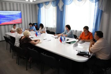 Состоялось очередное заседание городской комиссии по делам несовершеннолетних и защите их прав при администрации городского округа муниципальное образование городской округ город Первомайск Луганской Народной Республики под...