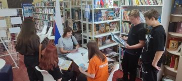В Славяносербской детской библиотеке провели вдохновляющий диалог - "Кем быть? Каким быть?"