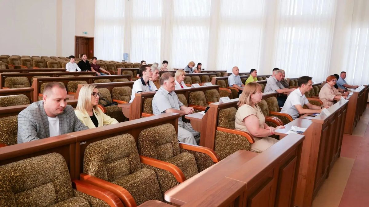 Состоялось пятьдесят первое заседание Совета городского округа города Луганска Состоялось пятьдесят первое заседание Совета городского округа города Луганска