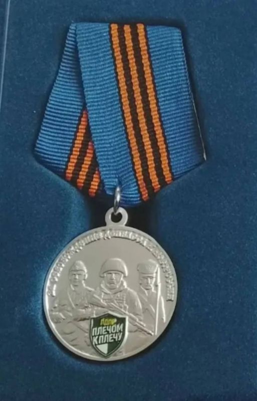 День ветеранов боевых действий — памятная дата, которая объединяет всех, кто принимал участие в военных конфликтах, защищая интересы и суверенитет Родины День ветеранов боевых действий — памятная дата, которая объединяет всех, кто принимал участие в военных конфликтах, защищая интересы и суверенитет Родины