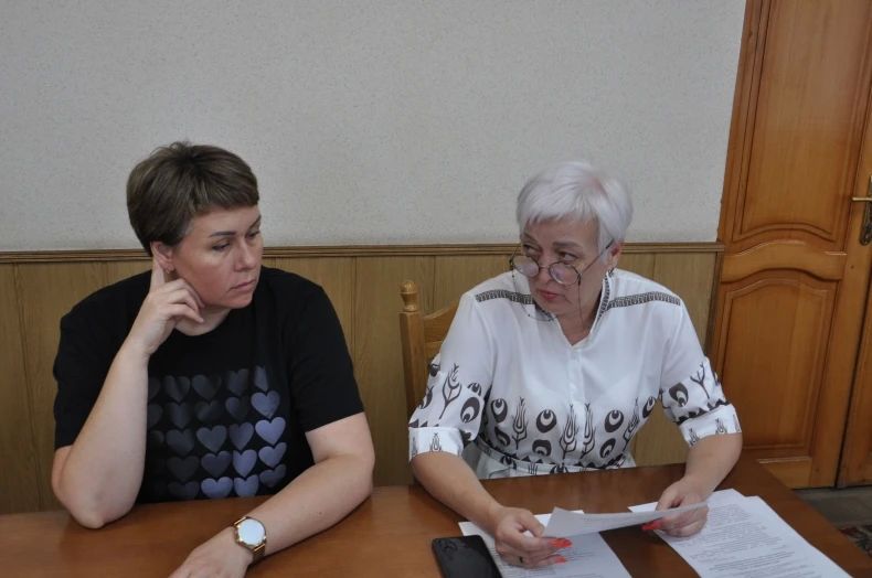 Проведено заседание Комиссии по делам несовершеннолетних и защите их прав Проведено заседание Комиссии по делам несовершеннолетних и защите их прав
