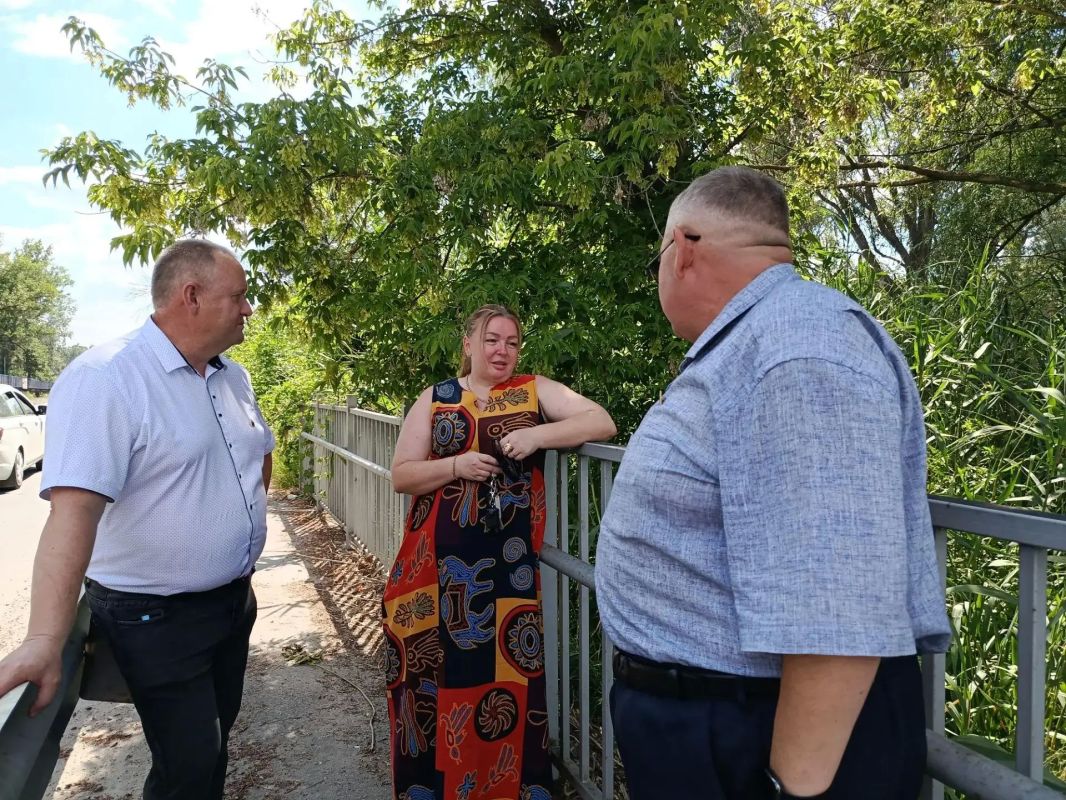 Благоустройство Новоайдара: река Айдар стала чище и уютнее Благоустройство Новоайдара: река Айдар стала чище и уютнее
