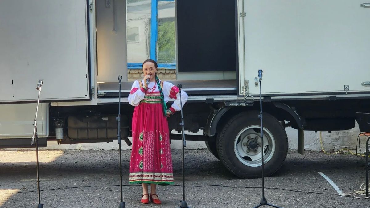 В селе Ореховка прошел концерт «С песней по жизни» В селе Ореховка прошел концерт «С песней по жизни»