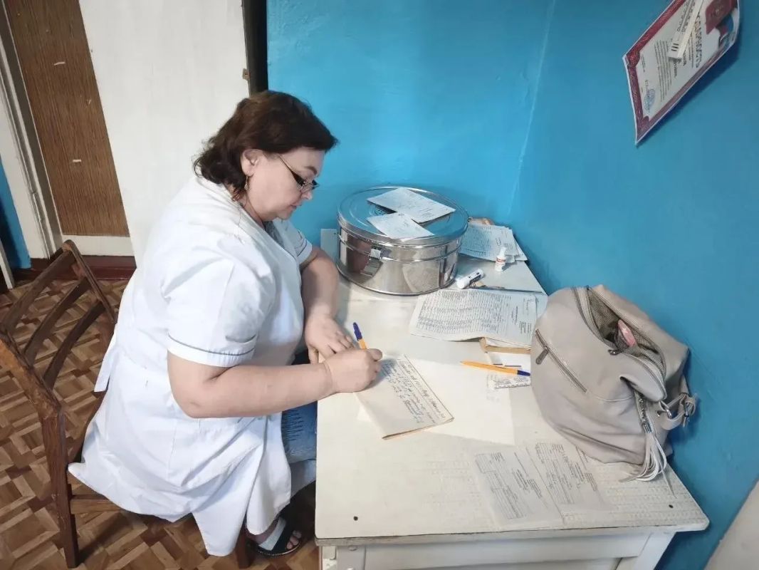 "Здоровье для каждого": Выездная бригада Кировской ЦГМБ провела приём жителей пгт "Здоровье для каждого": Выездная бригада Кировской ЦГМБ провела приём жителей пгт