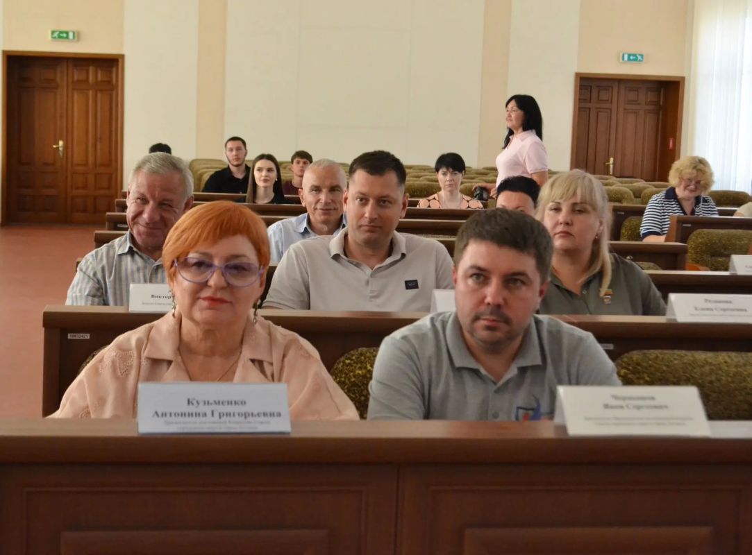 Состоялось пятьдесят первое заседание Совета городского округа города Луганска Состоялось пятьдесят первое заседание Совета городского округа города Луганска