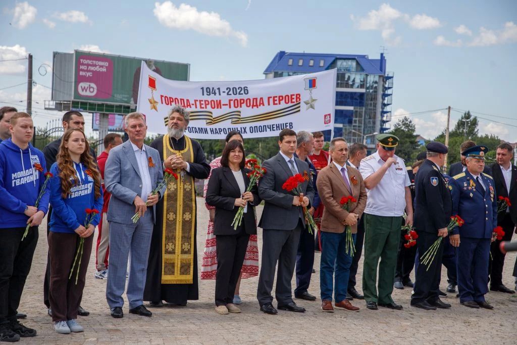 Дарья Лантратова: Они были за рулем экипажей в Волгограде, Воронеже, Мурманске, Смоленске Дарья Лантратова: Они были за рулем экипажей в Волгограде, Воронеже, Мурманске, Смоленске