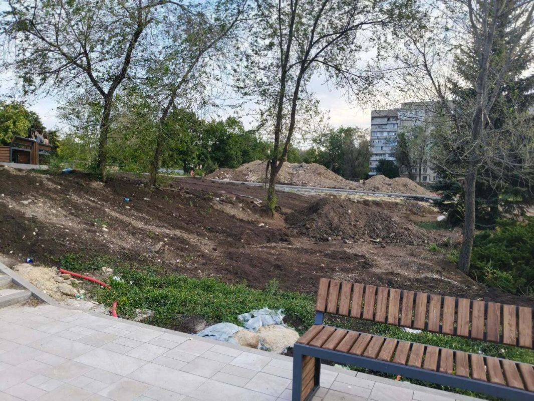 Парк «Дружба» в Луганске закрыли для посещения из-за вандализма и опасности для детей