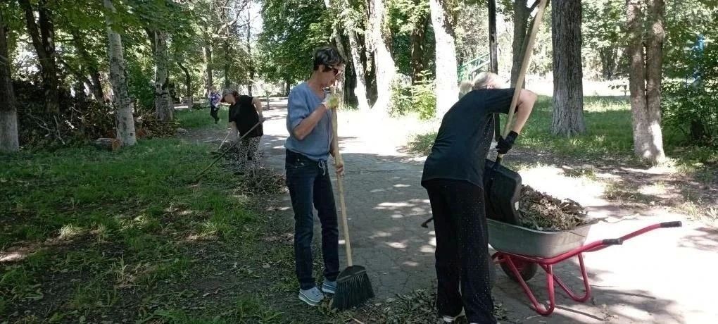 Андрей Рубанцов: ПРОДОЛЖАЕМ НАВОДИТЬ ПОРЯДОК В ПАРКЕ КУЛЬТУРЫ И ОТДЫХА ИМЕНИ ГЕРОЕВ Андрей Рубанцов: ПРОДОЛЖАЕМ НАВОДИТЬ ПОРЯДОК В ПАРКЕ КУЛЬТУРЫ И ОТДЫХА ИМЕНИ ГЕРОЕВ