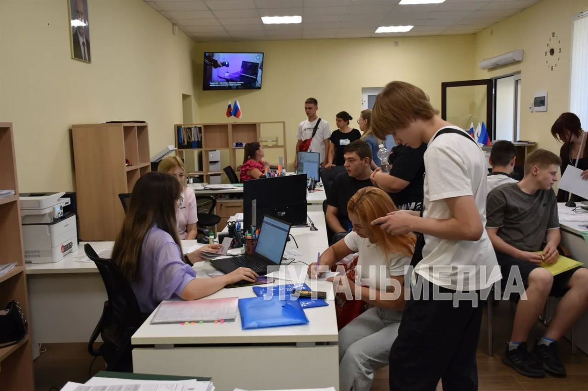 В Донбасском государственном техническом университете продолжается вступительная кампания 2026 В Донбасском государственном техническом университете продолжается вступительная кампания 2026