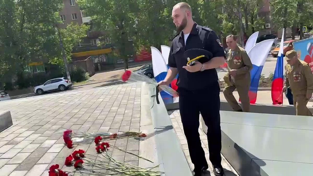 Светлана Гребенькова: Память, которая объединяет: в Алчевске открыли обновлённый Обелиск Победы