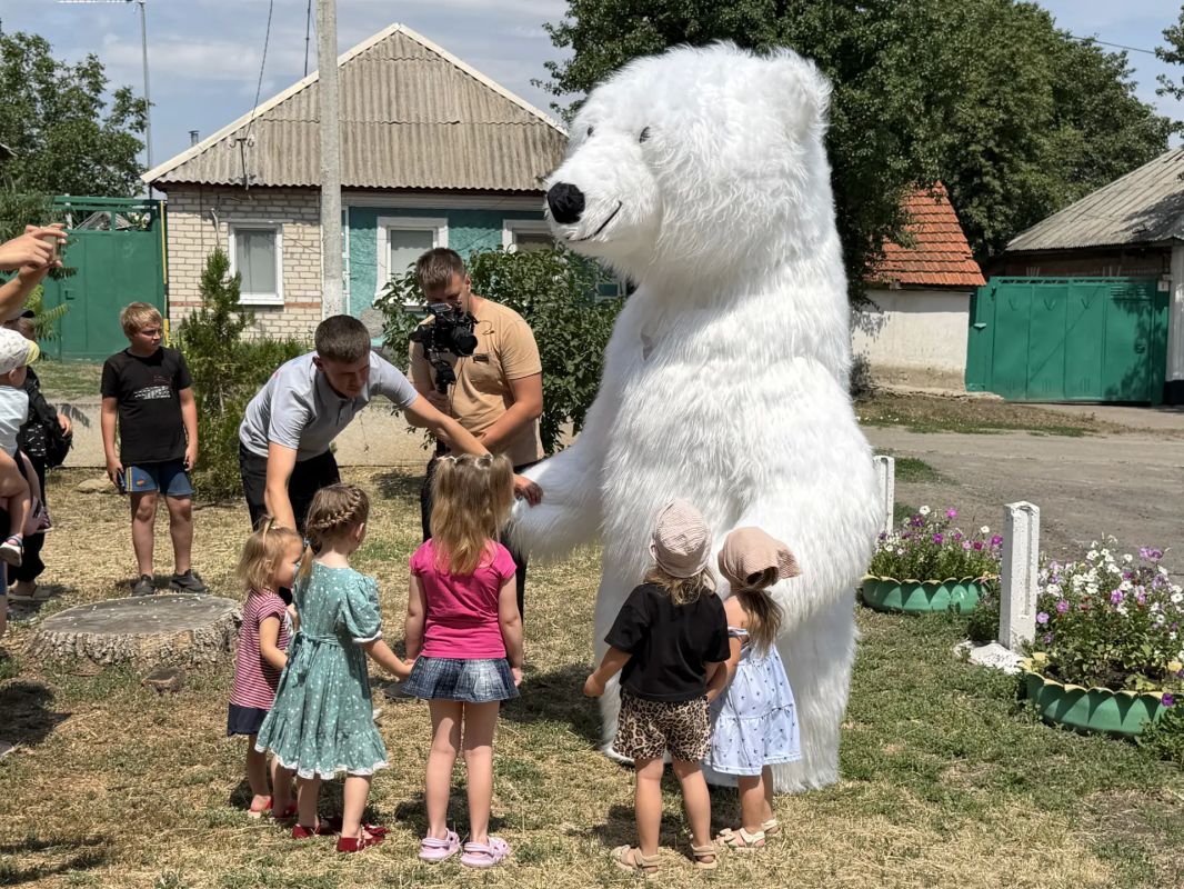 Главное в семье любовь и взаимопонимание: В поселке Красный Яр прошел семейный праздник двора Главное в семье любовь и взаимопонимание: В поселке Красный Яр прошел семейный праздник двора