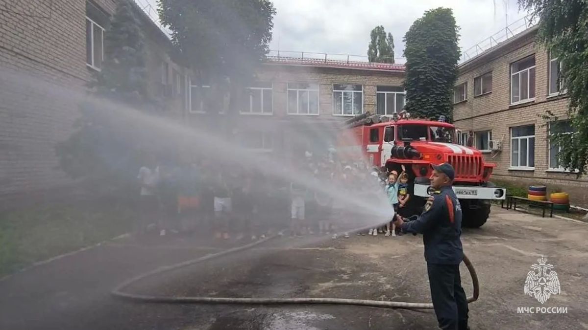Экскурсия в пожарно-спасательную часть: когда мечты становятся реальностью Экскурсия в пожарно-спасательную часть: когда мечты становятся реальностью