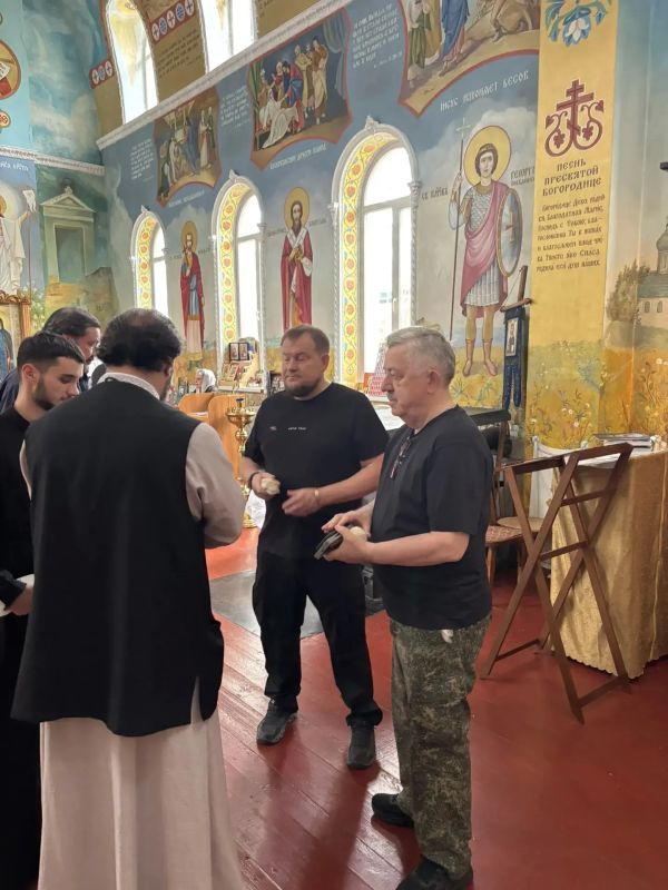 Виктор Водолацкий: В очередной раз вместе с членами Попечительского совета по восстановлению Преображенского храма и православного паломнического комплекса «Киселева Балка» посетили это благословенное место, которое по праву... Виктор Водолацкий: В очередной раз вместе с членами Попечительского совета по восстановлению Преображенского храма и православного паломнического комплекса «Киселева Балка» посетили это благословенное место, которое по праву...