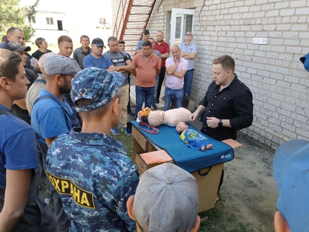 Научитесь действовать правильно в любой экстренной ситуации, и однажды это спасет чью-то жизнь Научитесь действовать правильно в любой экстренной ситуации, и однажды это спасет чью-то жизнь