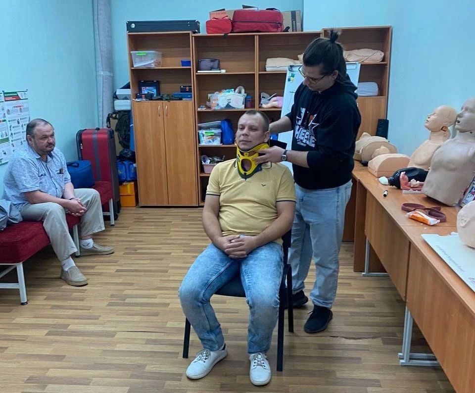 Научитесь действовать правильно в любой экстренной ситуации, и однажды это спасет чью-то жизнь Научитесь действовать правильно в любой экстренной ситуации, и однажды это спасет чью-то жизнь