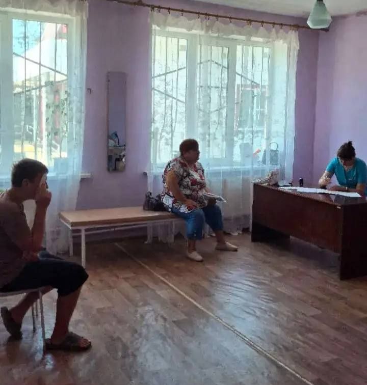 Специалисты Меловской ЦРМБ провели комплексный осмотр юных жителей с.Зориковка Специалисты Меловской ЦРМБ провели комплексный осмотр юных жителей с.Зориковка