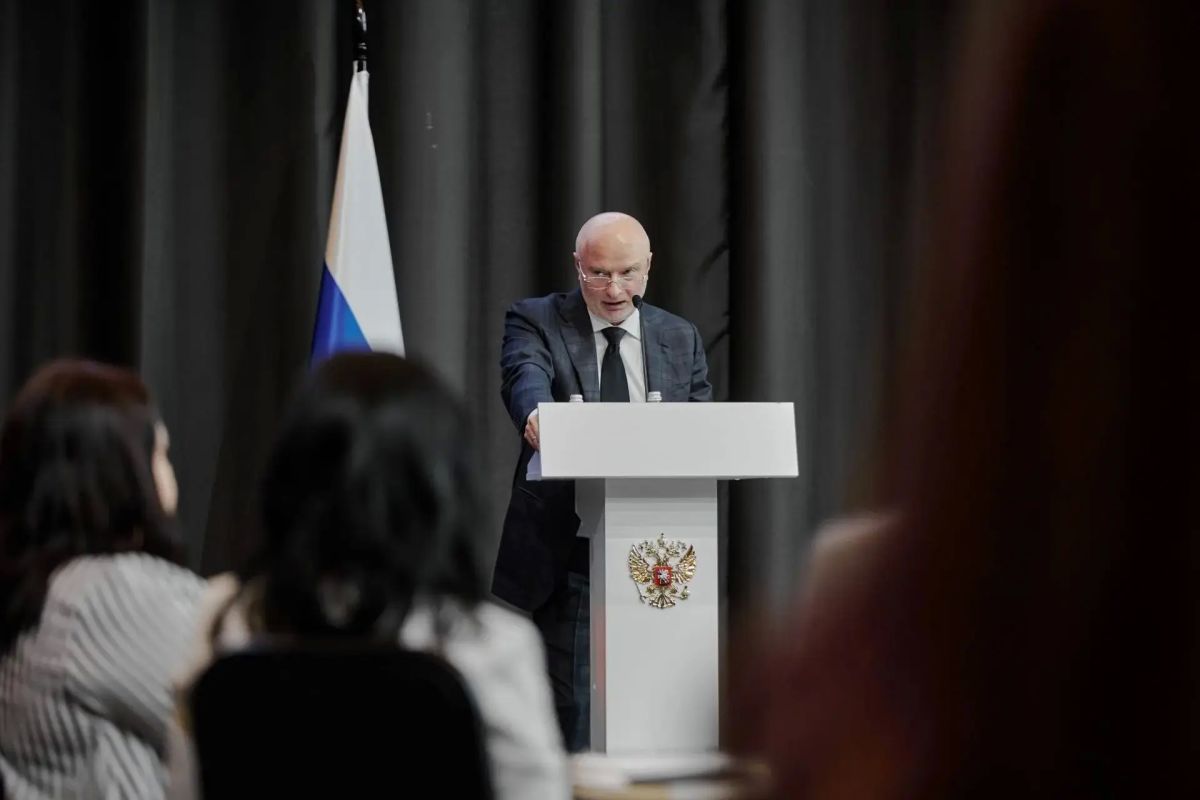 В Мастерской управления «Сенеж» прошёл первый модуль программы «Лидеры изменений» для управленческой команды ЛНР