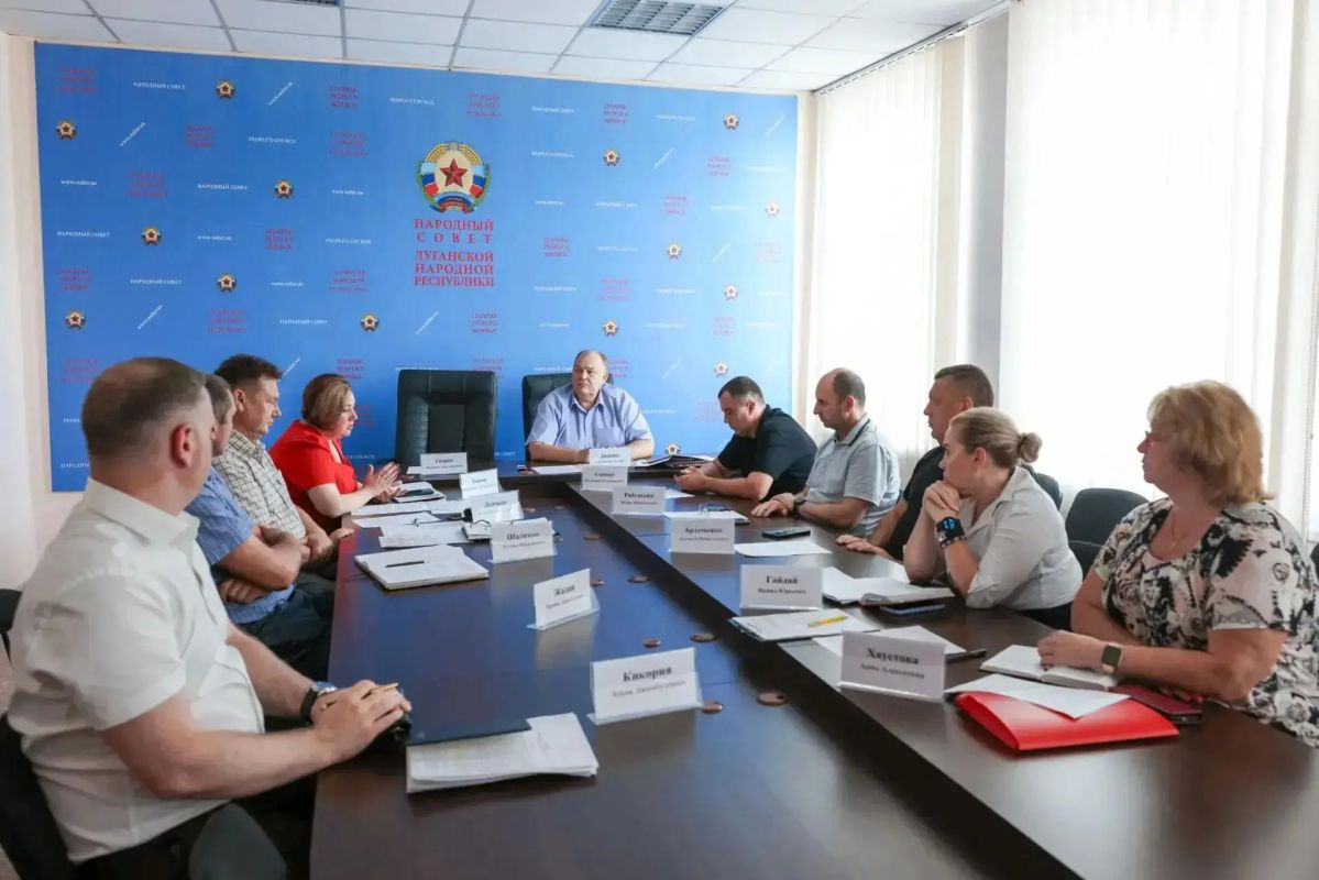 В Народном Совете ЛНР обсудили развитие государственной политики в сфере цен и ценообразования на рынке продовольственных товаров