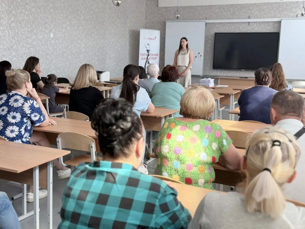 В рамках проведения Всероссийской недели правовой помощи по вопросам защиты интересов семьи, ведущим специалистом юридического отдела Администрации Краснолучского городского округа проведена лекция в ГБОУ ЛНР «КШ № 4»по...