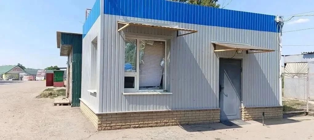 В ЛНР после новой атаки украинских дронов четыре человека получили ранения В ЛНР после новой атаки украинских дронов четыре человека получили ранения