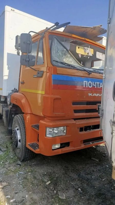 ВФУ со вчерашнего дня продолжают хаотичные удары по ЛНР ВФУ со вчерашнего дня продолжают хаотичные удары по ЛНР