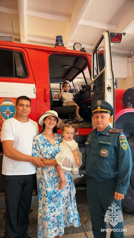 Семья — главная опора для спасателей МЧС России Семья — главная опора для спасателей МЧС России