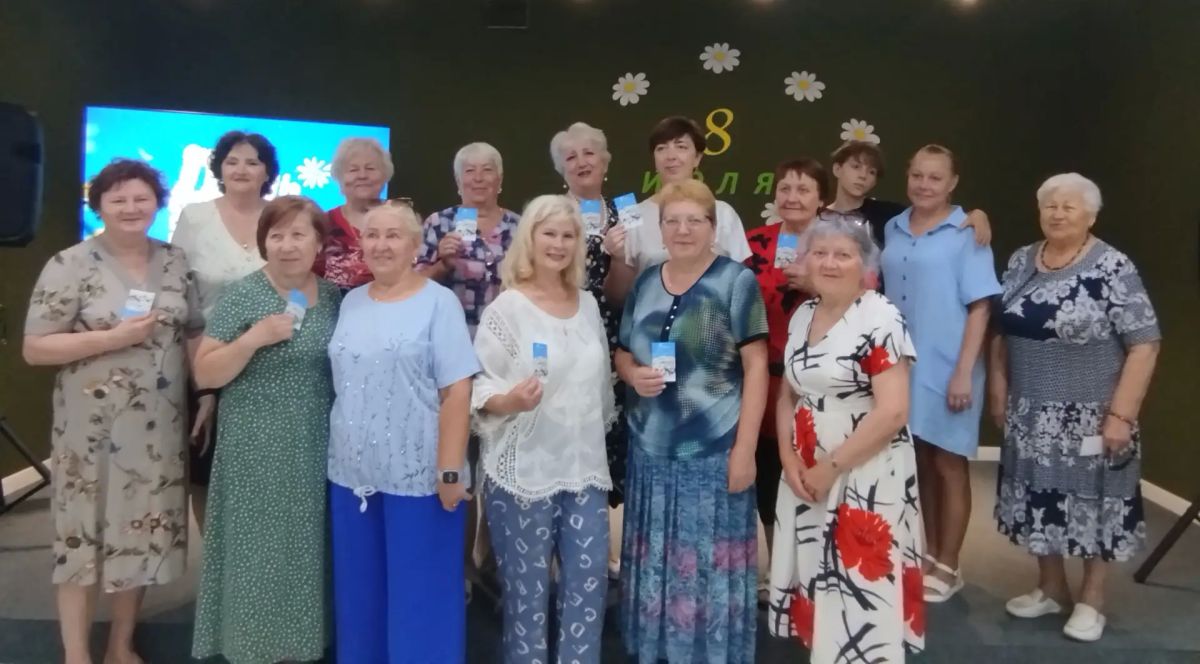 В Перевальской модельной библиотеке «Библиопортал» прошел час духовности «Под Покровом Петра и Февронии» В Перевальской модельной библиотеке «Библиопортал» прошел час духовности «Под Покровом Петра и Февронии»