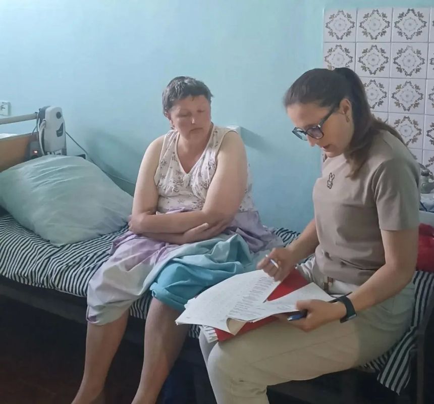 Адресная помощь маломобильным гражданам в оформлении социальных услуг