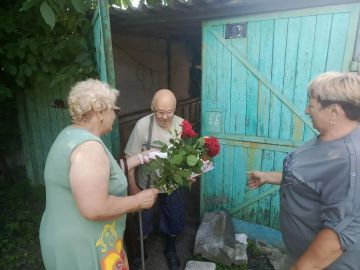 Сегодня свой 93 день рождения отметил самый пожилой житель улицы Свердлова пгт Новодарьевка – Репин Борис Иванович