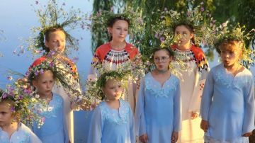 В Лутугино прошло фольклорное мероприятие «Тайна купальской ночи»