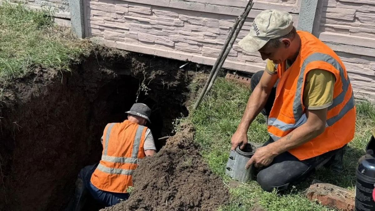 «Лугансквода» ликвидировала очередное повреждение на столичных сетях водоснабжения