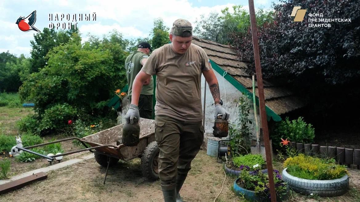 В Червоном Жовтне произошли паводки, которые нанесли ущерб многим домам В Червоном Жовтне произошли паводки, которые нанесли ущерб многим домам