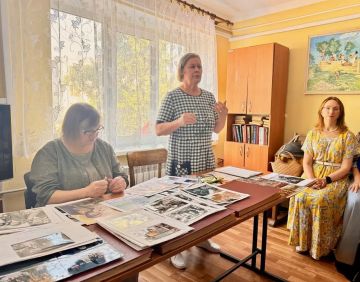 День семьи, любви и верности — праздник в России, который отмечается 8 июля и приурочен к православному дню памяти святых князя Петра и его жены Февронии