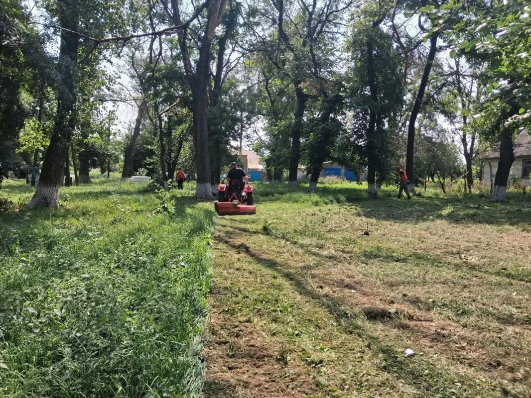 Продолжаются работы по благоустройству городского округа Продолжаются работы по благоустройству городского округа