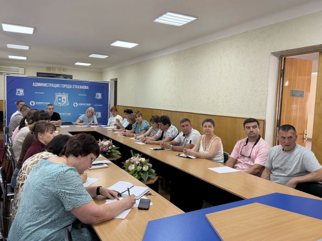 «Предпринимательство»: Алексей Белецкий обсудил с предпринимателями Стаханова поддержку бизнеса «Предпринимательство»: Алексей Белецкий обсудил с предпринимателями Стаханова поддержку бизнеса