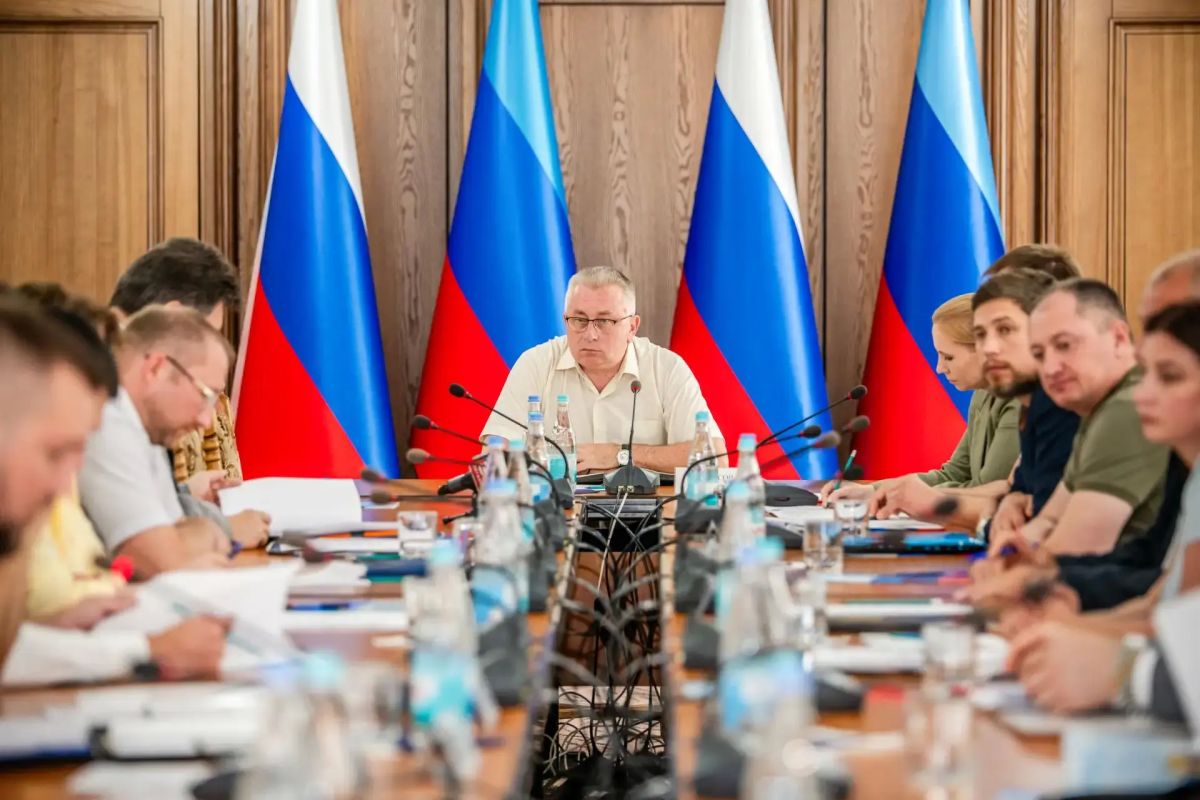 Леонид Пасечник: В Луганске появится филиал Дома народов России Леонид Пасечник: В Луганске появится филиал Дома народов России