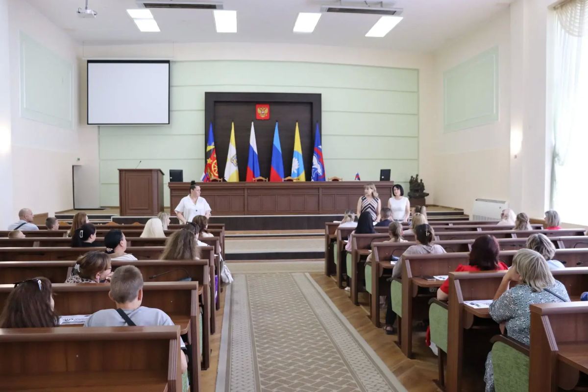 В Антрацитовском МО продолжается работа в рамках Всероссийской недели правовой помощи В Антрацитовском МО продолжается работа в рамках Всероссийской недели правовой помощи