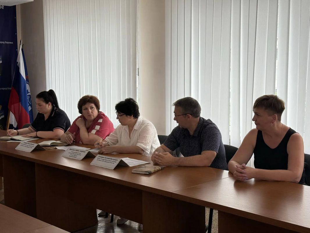Помним каждого по имени: встреча с семьями погибших участников СВО Помним каждого по имени: встреча с семьями погибших участников СВО